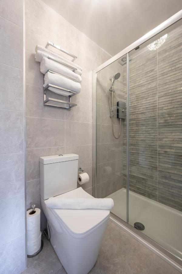 Mulberry House - Luxurious And Modern 4-Bed In Solihull Near Nec,Jlr, Airport, Resorts World, Hs2 Екстер'єр фото