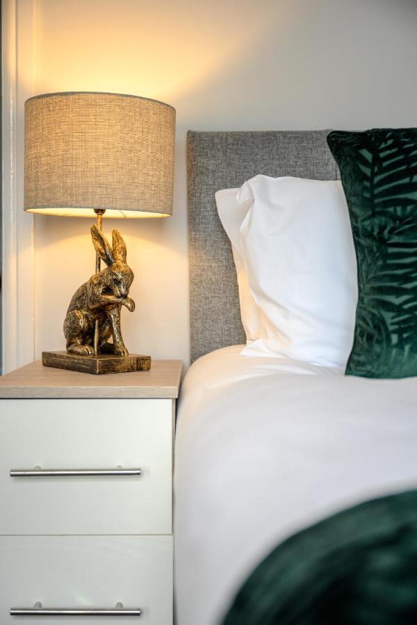 Mulberry House - Luxurious And Modern 4-Bed In Solihull Near Nec,Jlr, Airport, Resorts World, Hs2 Екстер'єр фото