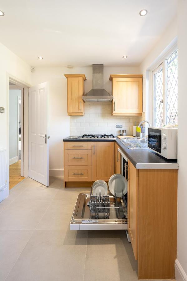 Mulberry House - Luxurious And Modern 4-Bed In Solihull Near Nec,Jlr, Airport, Resorts World, Hs2 Екстер'єр фото